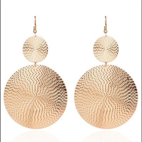 Gold Round Plate Patterned Long Drop Earrings - Picture 2 of 3